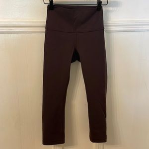 Lululemon wunder under